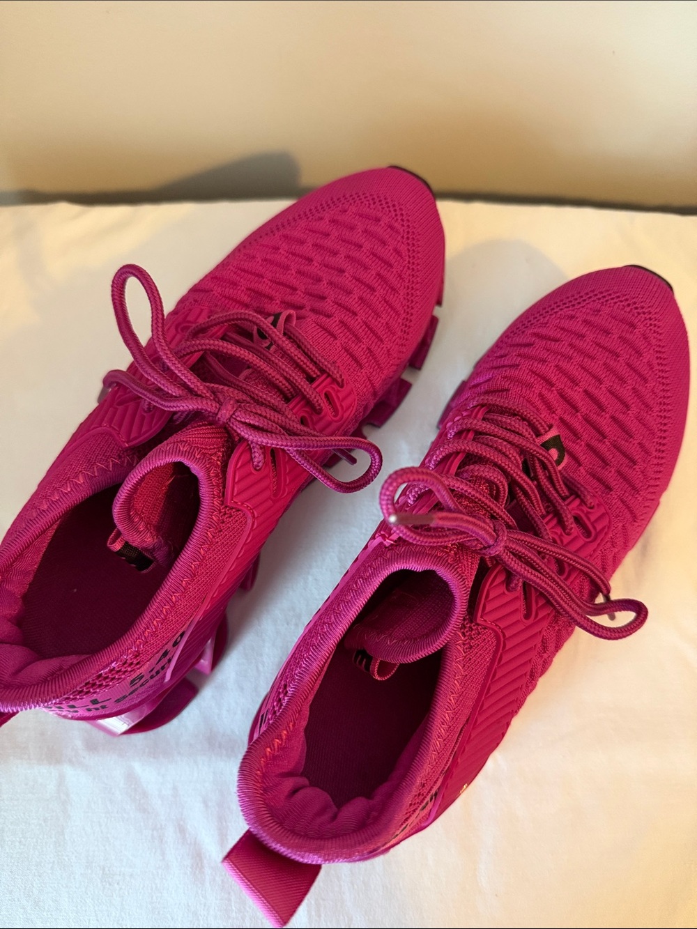 Women’s Fuchsia Athletic Lace-Up Sneakers
BRAND NEW!!!